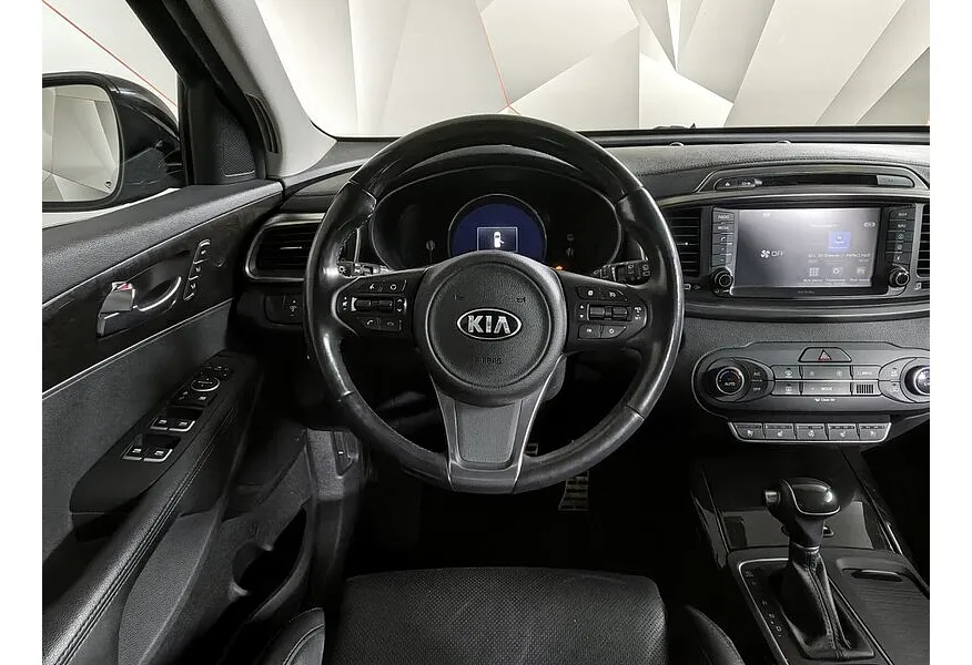 АВИЛОН - Kia Sorento 3.3 AT AWD (7 мест) (250 л.с.) Черный - slide 10
