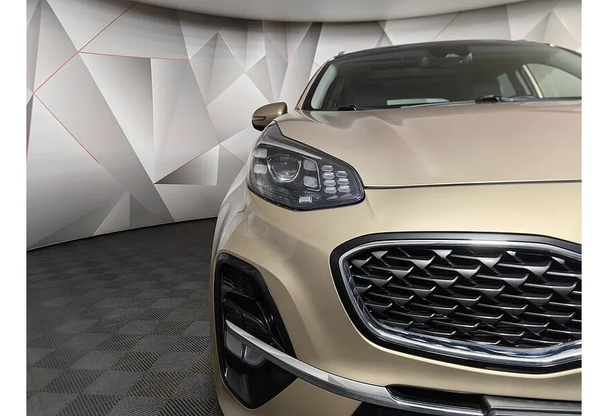 Kia Sportage 2.4 AT 4WD (184 л.с.) Premium Коричневый в АВИЛОН. Слайд №20