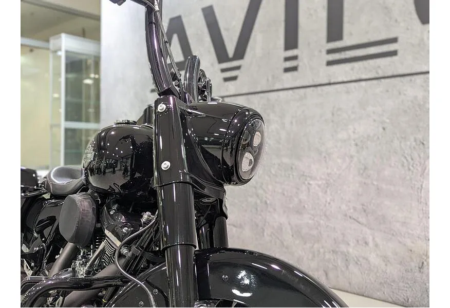 Harley-Davidson Road King Special 114 1923 см³ (106 л.с.) 1923 Черный в АВИЛОН. Слайд №9