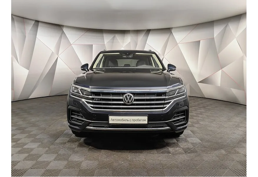 АВИЛОН - Volkswagen Touareg 3.0 V6 TDI Tiptronic 4Motion (249 л.с.) R-Line Черный - slide 4