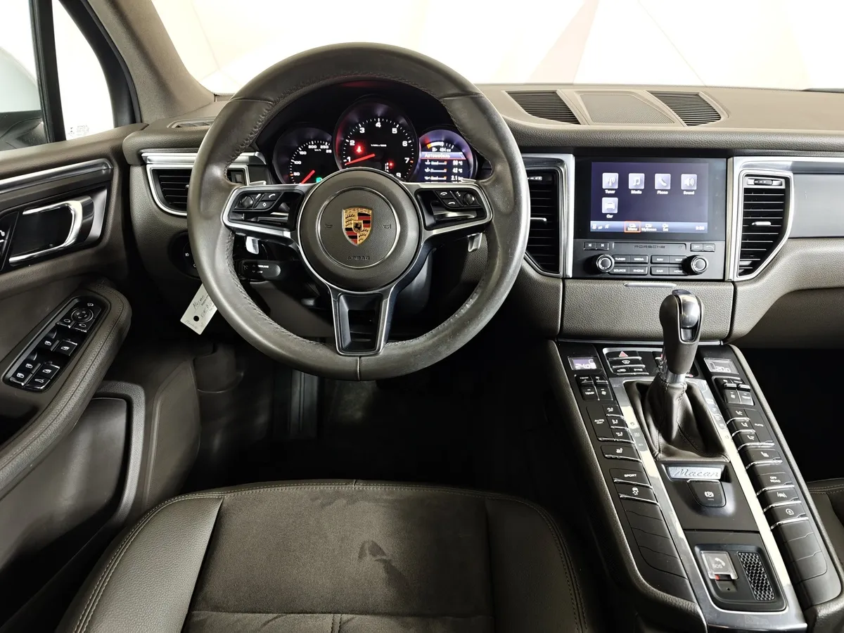 Porsche Macan 2.0 PDK AWD (252 л.с.) Белый в АВИЛОН. Слайд №20