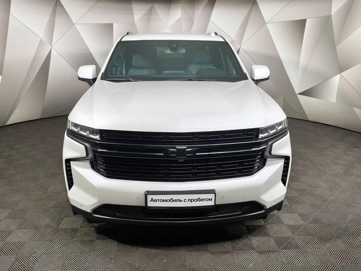 Chevrolet Tahoe 5.3 AT 4WD (343 л.с.) RST Белый в АВИЛОН. Слайд №7