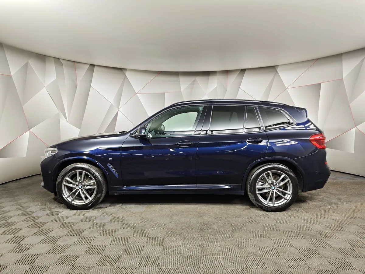 BMW X3 xDrive20d AT (190 л.с.) M Sport Черный в АВИЛОН. Слайд №5