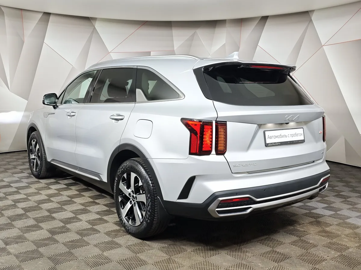 Kia Sorento 2.5 MPI 4WD AT (180 л.с.) Comfort Серый в АВИЛОН. Слайд №4