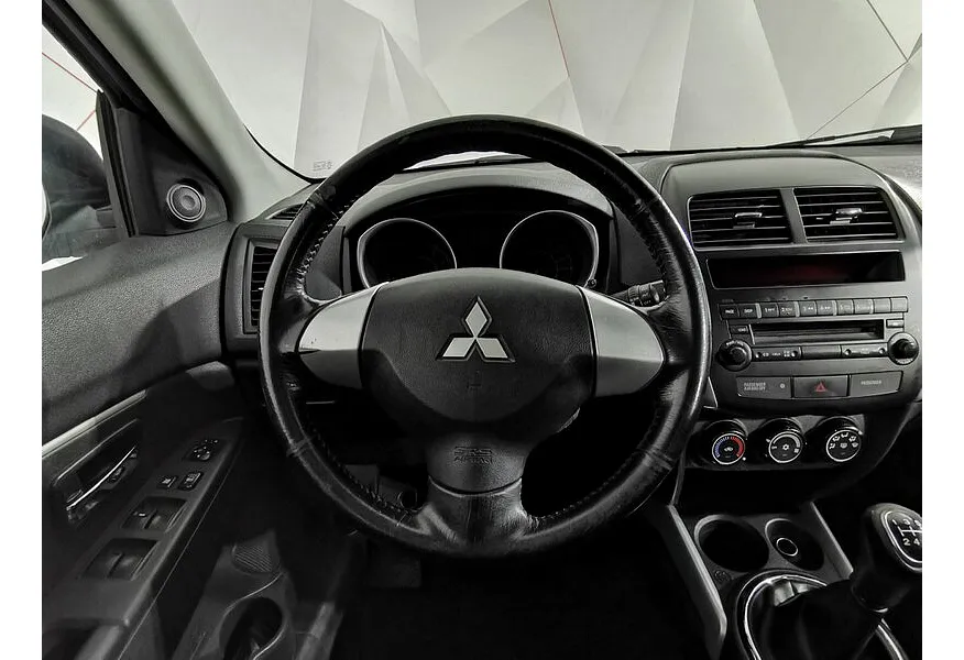 Mitsubishi ASX 1.6 MT 2WD (117 л.с.) Белый в АВИЛОН. Слайд №20