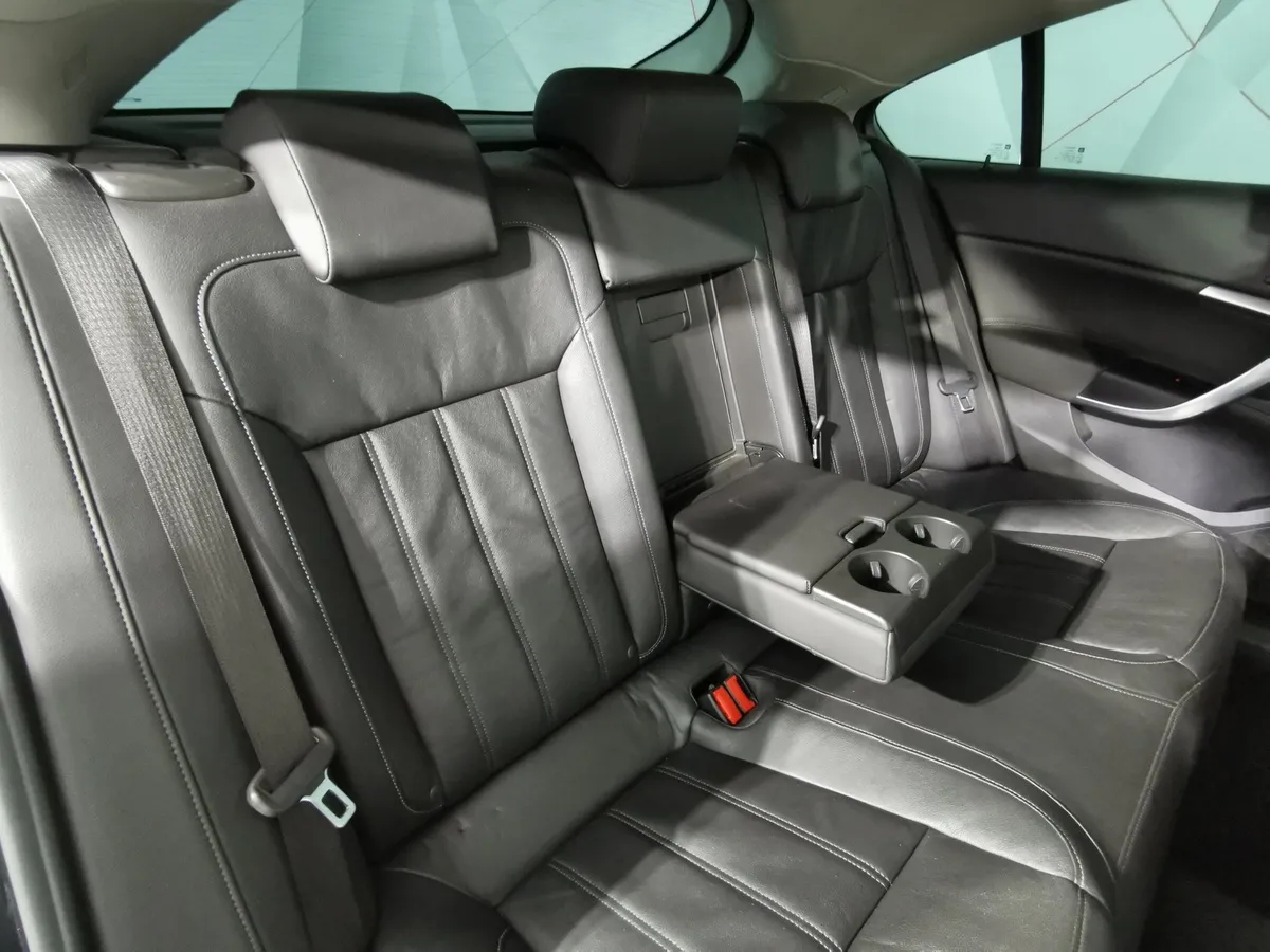 Opel Insignia 2.0 CDTI AT (160 л.с.) Черный в АВИЛОН. Слайд №16