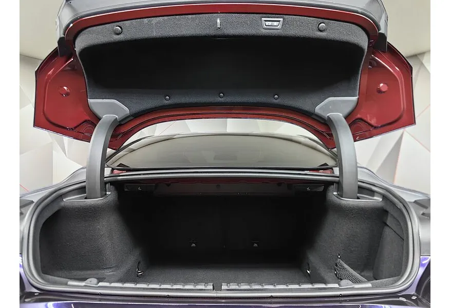 BMW 8 серия 840d Steptronic xDrive (320 л.с.) M Sport Pro Фиолетовый в АВИЛОН. Слайд №9