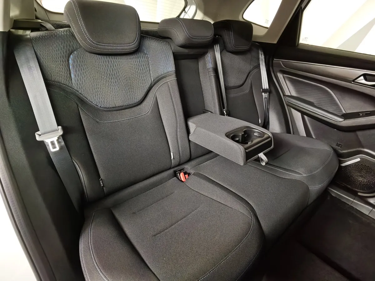 Haval Jolion 1.5 DCT 4WD (150 л.с.) Premium Белый в АВИЛОН. Слайд №17