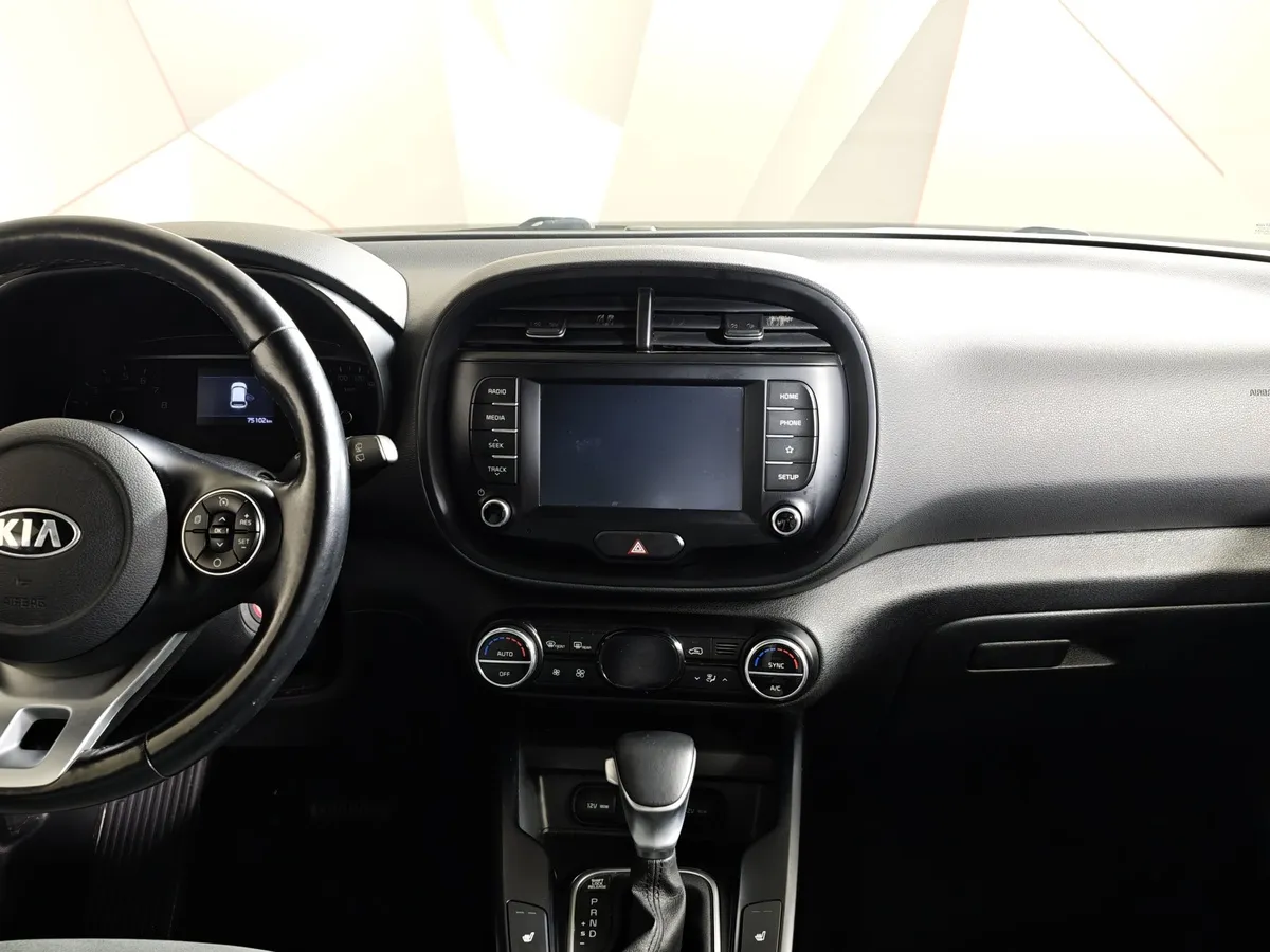 Kia Soul 1.6 MPI AT (123 л.с.) Prestige Серый в АВИЛОН. Слайд №15