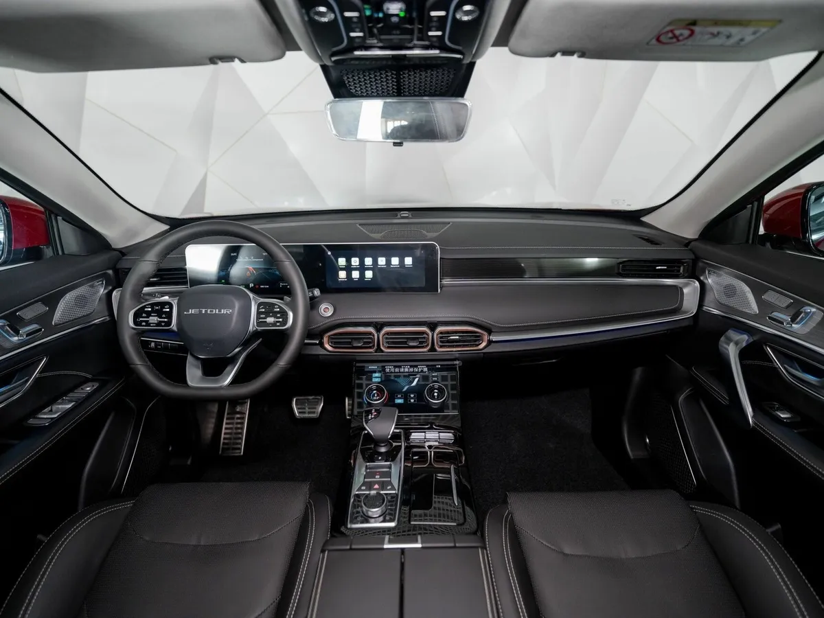 JETOUR X70 Plus 1.6 DCT (190 л.с.) Luxury Серый в АВИЛОН. Слайд №8