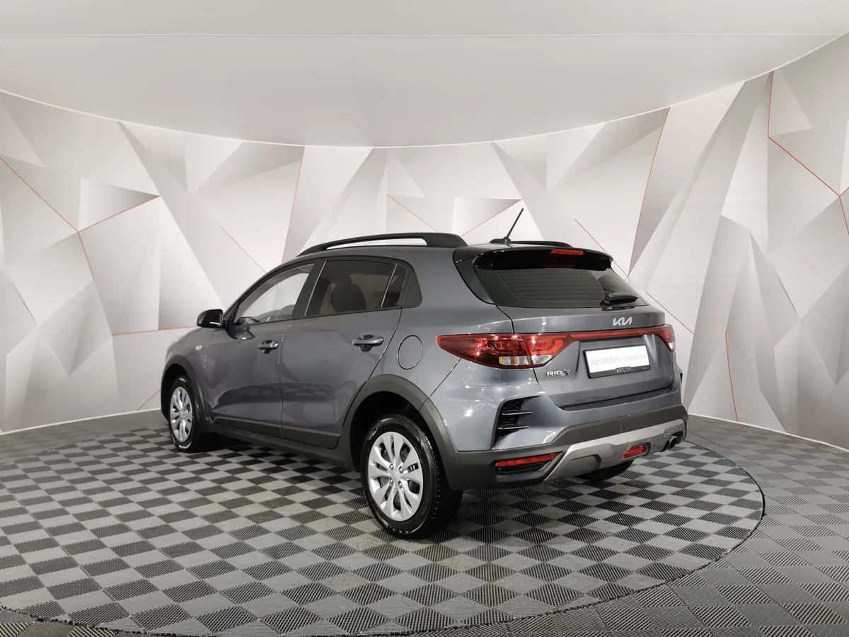 Kia Rio X-Line 1.6 AT (123 л.с.) Серый в АВИЛОН. Слайд №4