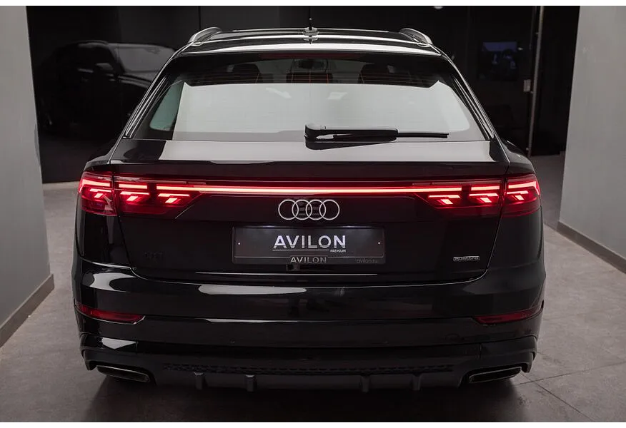 Audi Q8 3.0 TDI Tiptronic quattro (286 л.с.) Черный в АВИЛОН. Слайд №6 Audi Q8 3.0 TDI Tiptronic quattro (286 л.с.) Черный в АВИЛОН. Слайд №6