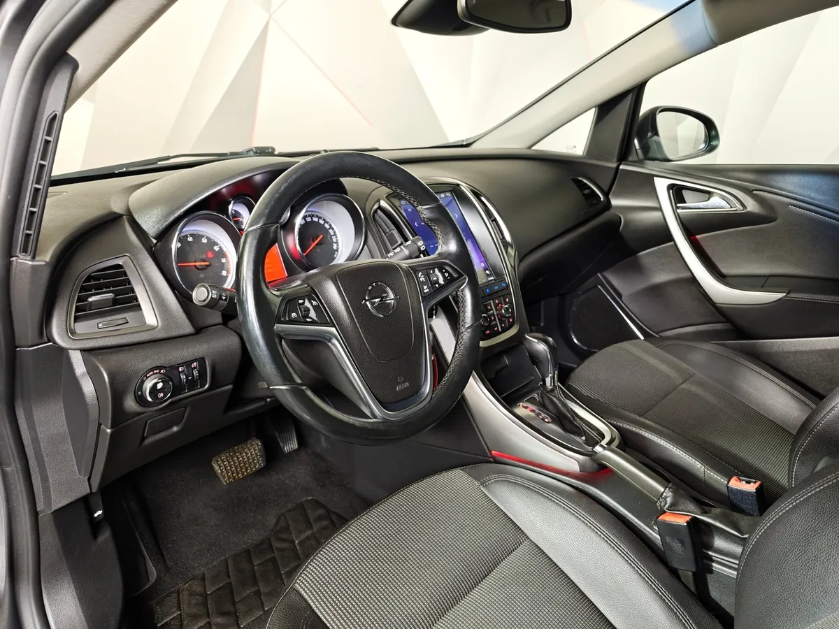 Opel Astra 1.4 Turbo AT (140 л.с.) Серый в АВИЛОН. Слайд №18