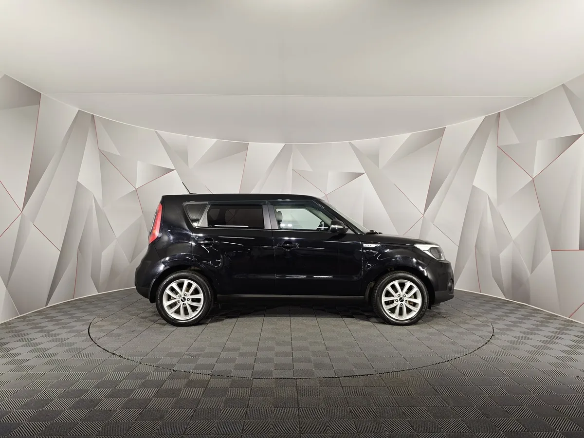 Kia Soul 1.6 AT (132 л.с.) Prestige Черный в АВИЛОН. Слайд №6