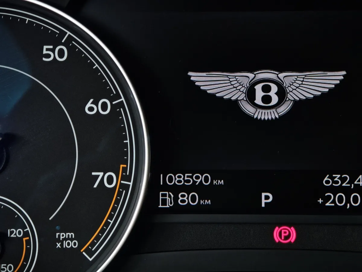 Bentley Bentayga 4.0 AT AWD (550 л.с.) Серый в АВИЛОН. Слайд №18