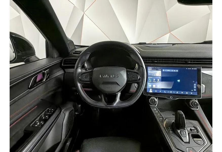 АВИЛОН - Lynk & Co 05 2.0 T5 Drive-E AT 4WD (254 л.с.) Halo Серый - slide 9