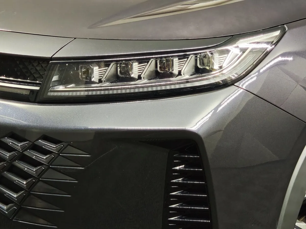 EXEED LX 1.5T CVT (147 л.с.) Business Серый в АВИЛОН. Слайд №10
