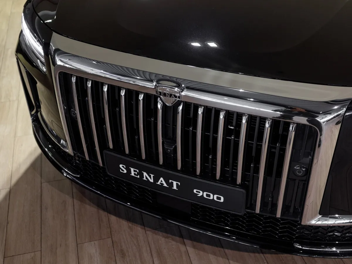 Senat 900 3.0 AT 4WD (326 л.с.) 4 места Черный в АВИЛОН. Слайд №13