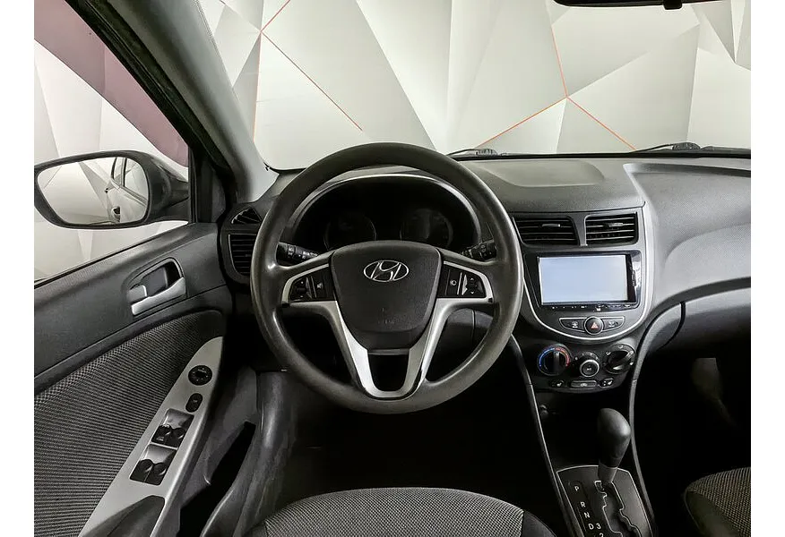 АВИЛОН - Hyundai Solaris 1.6 AT (123 л.с.) Active Черный - slide 8