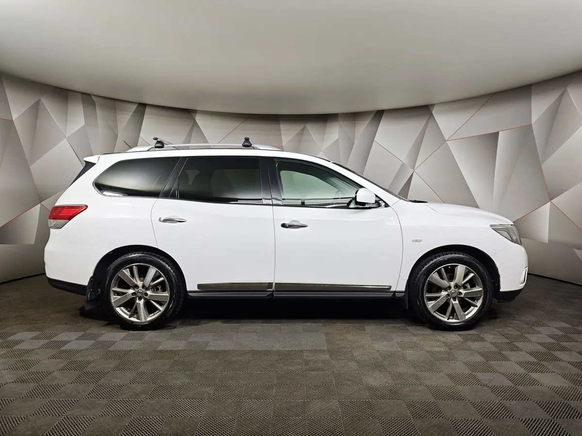 Nissan Pathfinder 3.5 CVT AWD (249 л.с.) Белый в АВИЛОН. Слайд №6