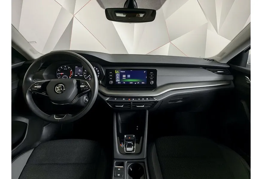 Skoda Octavia 1.6 AT FWD (110 л.с.) Style Plus Белый в АВИЛОН. Слайд №14