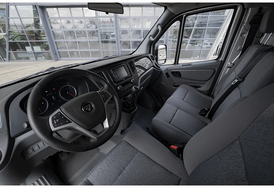 LIVE. Слайд №8