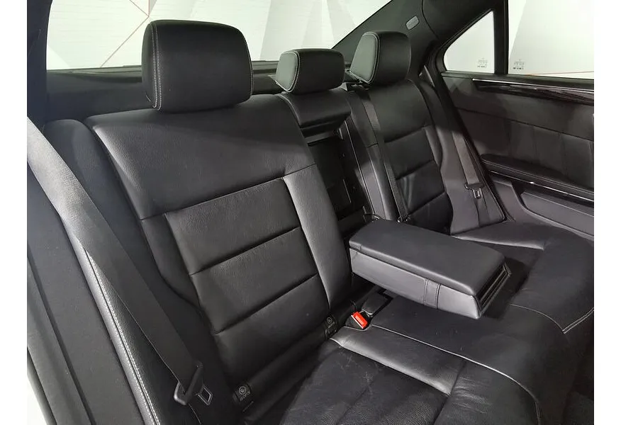 АВИЛОН - Mercedes-Benz E-Класс E 350 4MATIC 7G-Tronic Plus (272 л.с.) Белый - slide 12