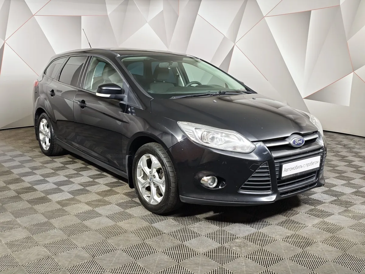 Ford Focus 1.6 MT (125 л.с.) Trend Черный в АВИЛОН. Слайд №3