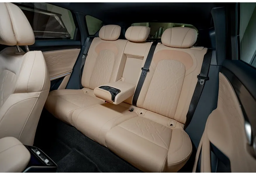 Voyah Free EVR 1.5 AT AWD (489 л.с.) Зеленый в АВИЛОН. Слайд №8