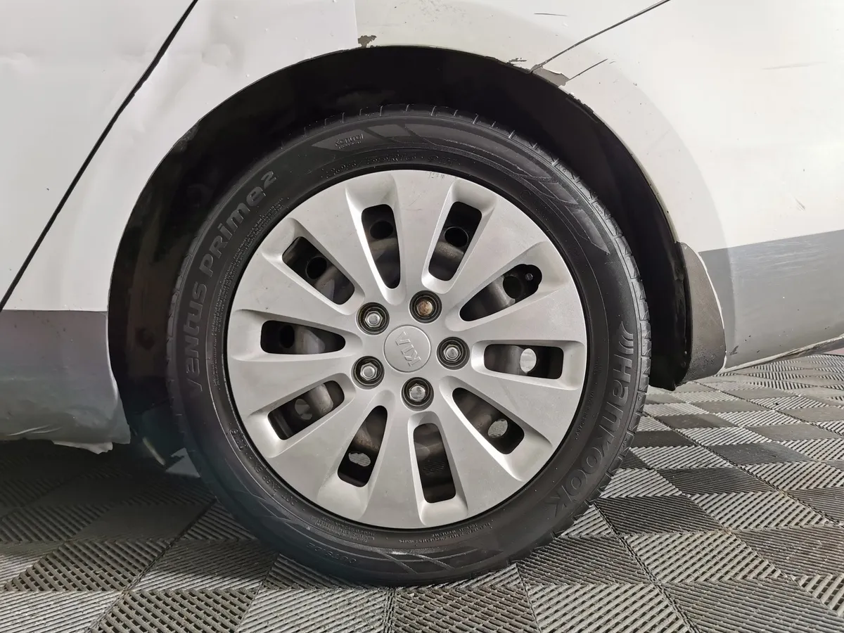 Kia Ceed 1.6 AT (130 л.с.) Classic Белый в АВИЛОН. Слайд №9
