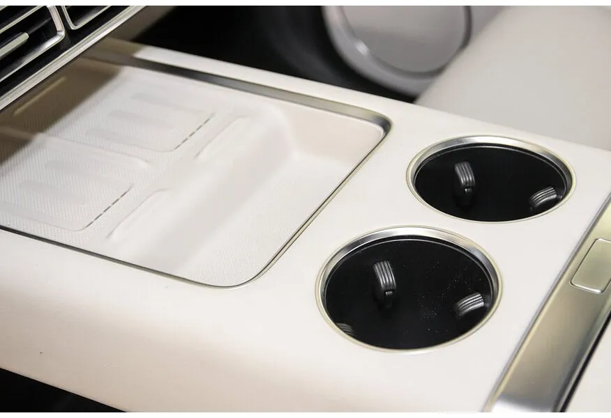 Li Auto L9 1.5 AT 4WD (449 л.с.) Ultra Зеленый в АВИЛОН. Слайд №15