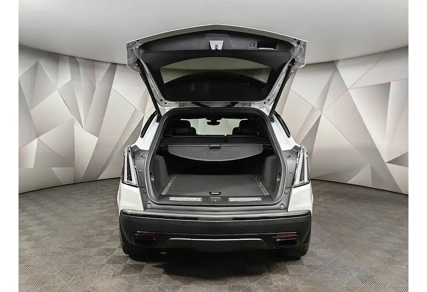 Cadillac XT5 2.0T АТ AWD (200 л.с.) Premium Luxury Белый в АВИЛОН. Слайд №12