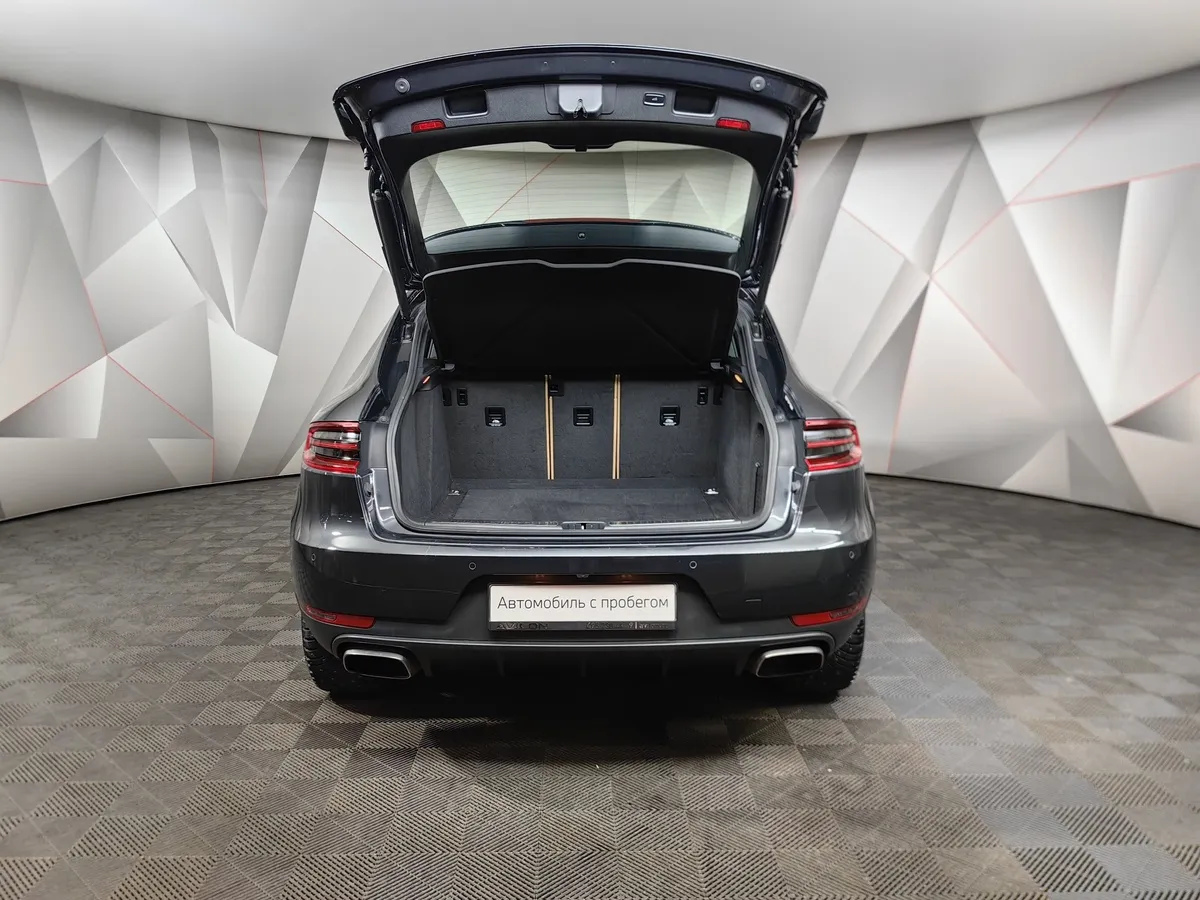 Porsche Macan 2.0 PDK AWD (252 л.с.) Серый в АВИЛОН. Слайд №12