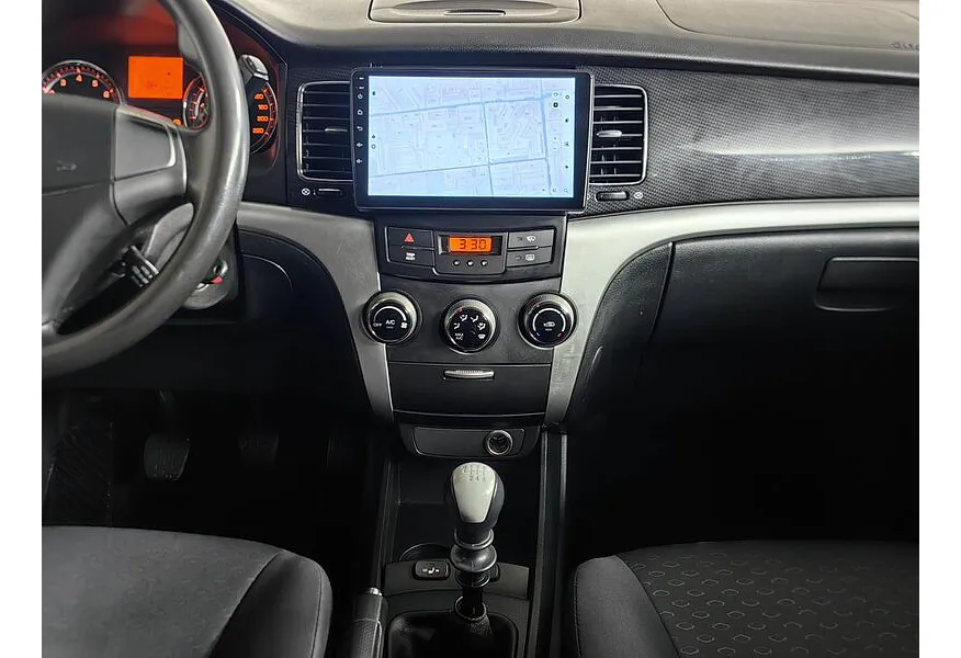 SsangYong Actyon 2.0 Xdi MT (149 л.с.) Original Черный в АВИЛОН. Слайд №15