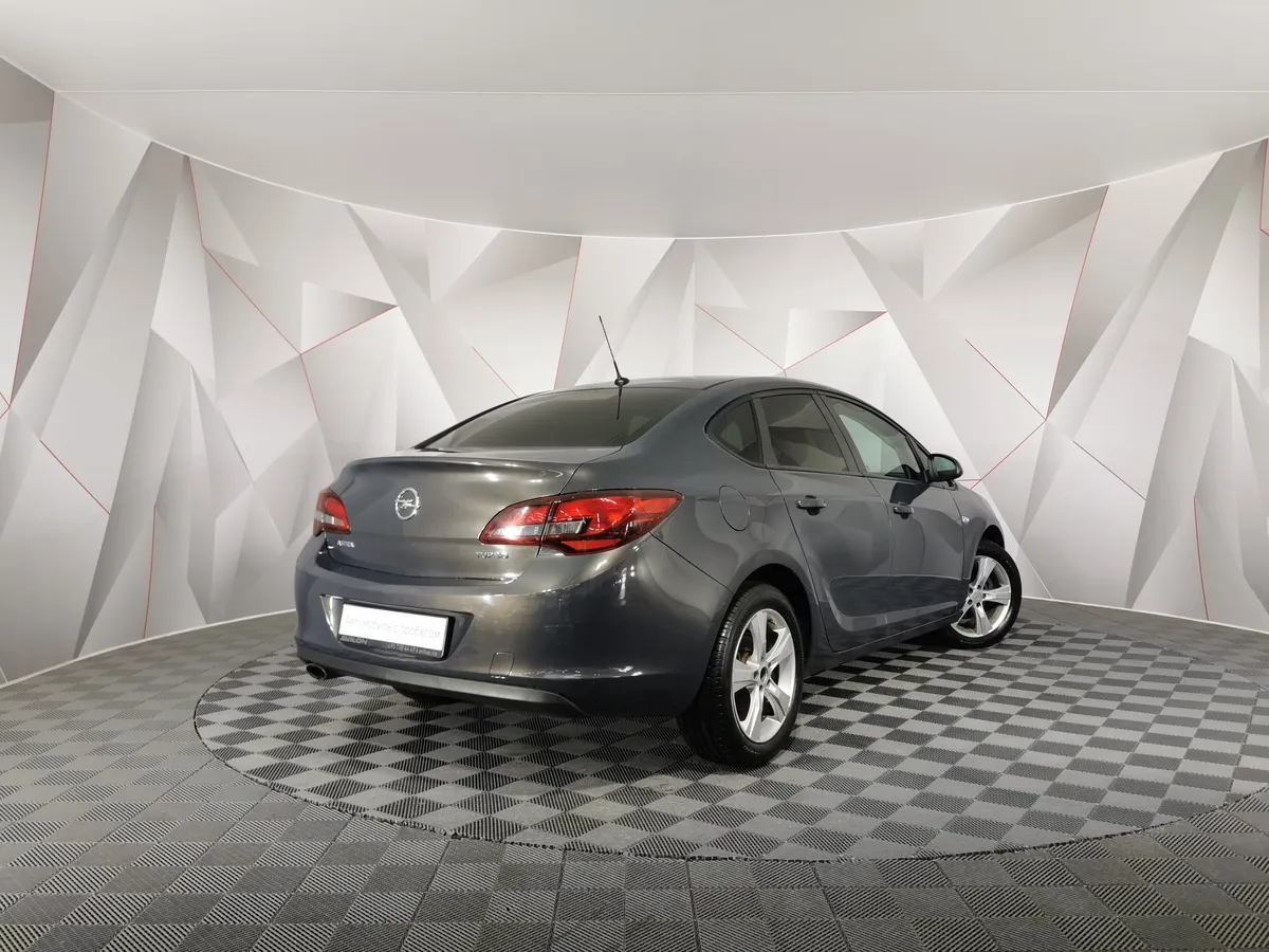 Opel Astra 1.4 Turbo AT (140 л.с.) Серый в АВИЛОН. Слайд №2