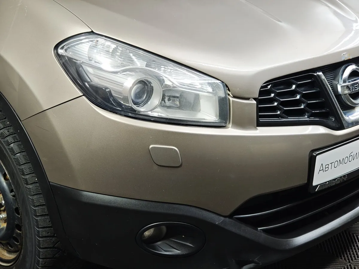Nissan Qashqai 2.0 CVT FWD (141 л.с.) XE Коричневый в АВИЛОН. Слайд №10