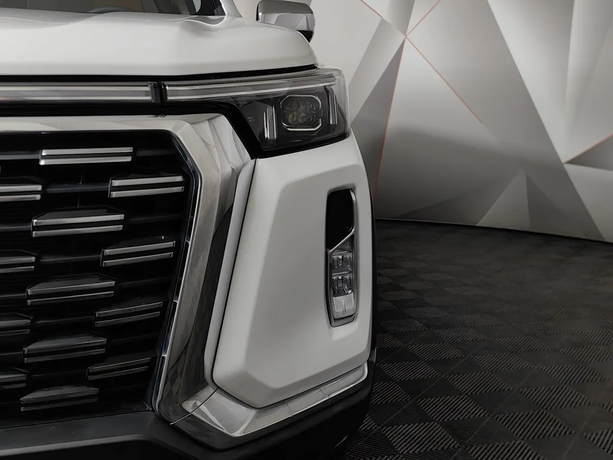 Changan HUNTER PLUS 2.0 AT 4WD (226 л.с.) Luxe Белый в АВИЛОН. Слайд №10