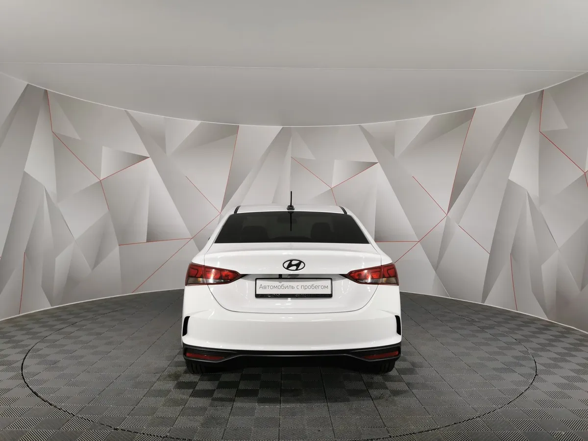 Hyundai Solaris 1.6 AT (123 л.с.) Active Белый в АВИЛОН. Слайд №8