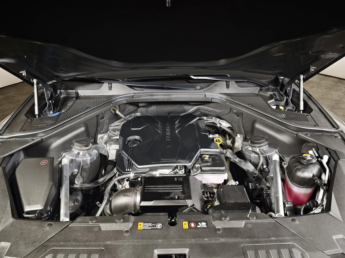Genesis GV80 2.5 T-GDI 8AT 4WD (249 л.с.) Premium Серый в АВИЛОН. Слайд №10