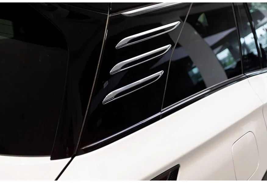 Hongqi HS7 2.0T 8AT 4WD (245 л.с.) Deluxe Белый в АВИЛОН. Слайд №21