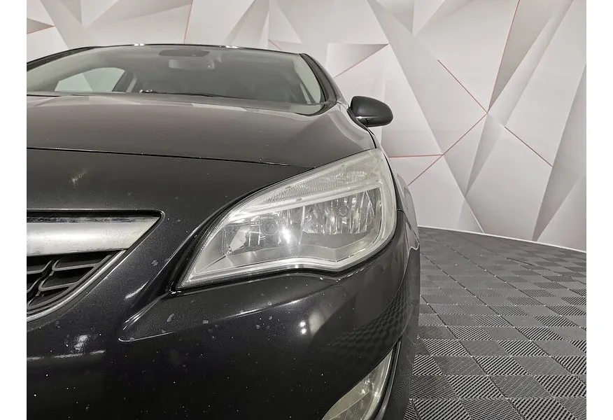 Opel Astra 1.6 AT (115 л.с.) Черный в АВИЛОН. Слайд №10