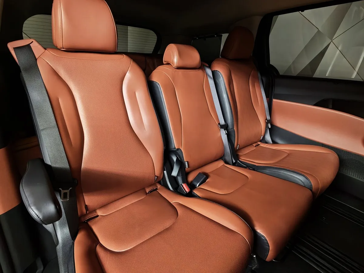 Kia Carnival 3.5 AT (249 л.с.) Prestige Синий в АВИЛОН. Слайд №17