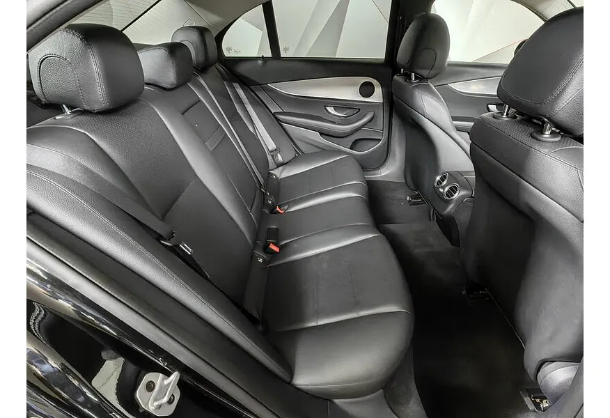 Mercedes-Benz E-Класс E 200 9G-TRONIC (197 л.с.) Черный в АВИЛОН. Слайд №15