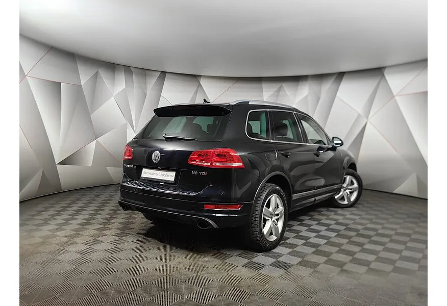 Volkswagen Touareg 3.0 TDI Tiptronic 4Motion (245 л.с.) V6 TDI Черный в АВИЛОН. Слайд №2