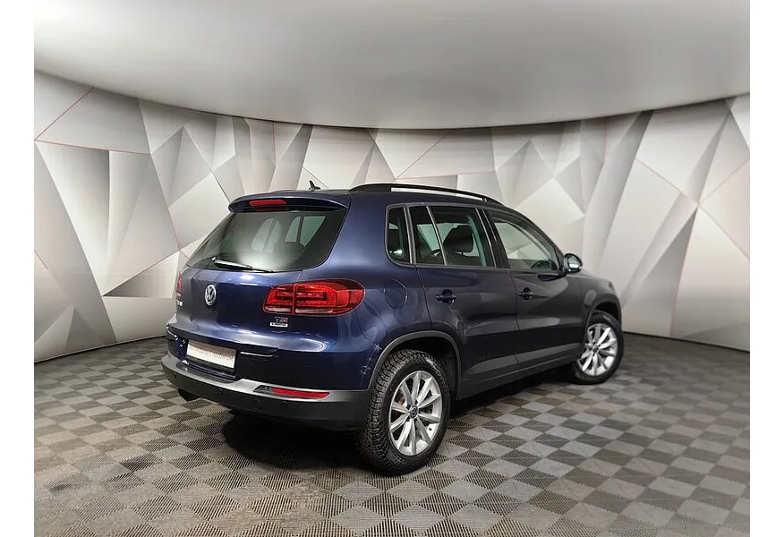 Volkswagen Tiguan 1.4 TSI BlueMotion MT (122 л.с.) Trend & Fun Синий в АВИЛОН. Слайд №2