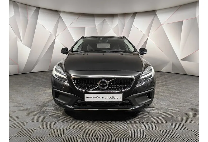 Volvo V40 1.5 T3 Drive-E Geartronic (152 л.с.) Summum Черный в АВИЛОН. Слайд №6