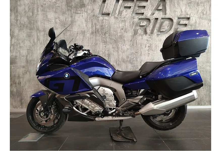 LIVE. Слайд №3