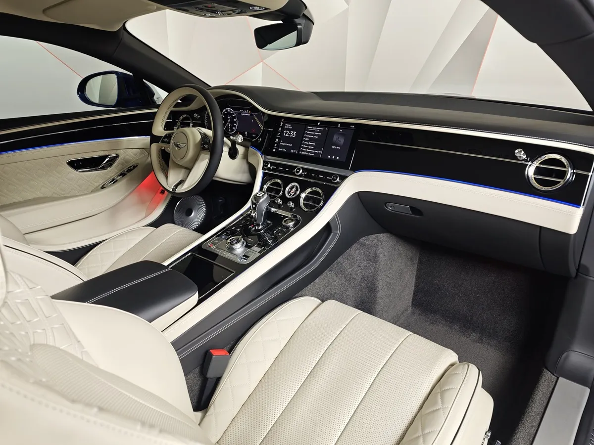 Bentley Continental GT 6.0 AWD AMT (635 л.с.) Синий в АВИЛОН. Слайд №13