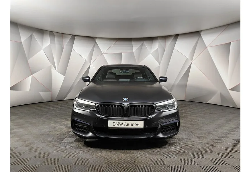BMW 5 серия 530d xDrive Steptronic (249 л.с.) M Sport Pro Черный в АВИЛОН. Слайд №3