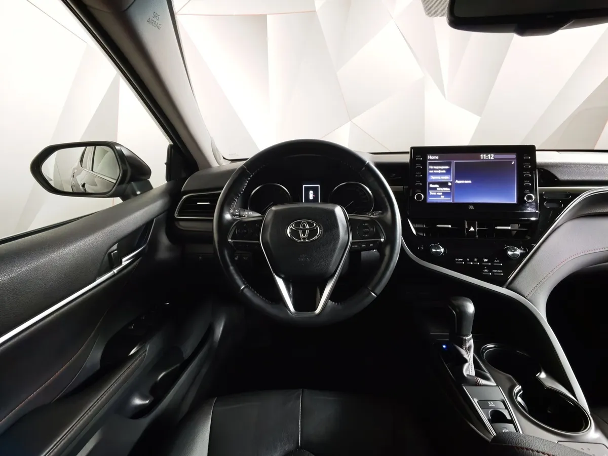 Toyota Camry 2.5 AT (200 л.с.) GR-SPORT Черный в АВИЛОН. Слайд №20